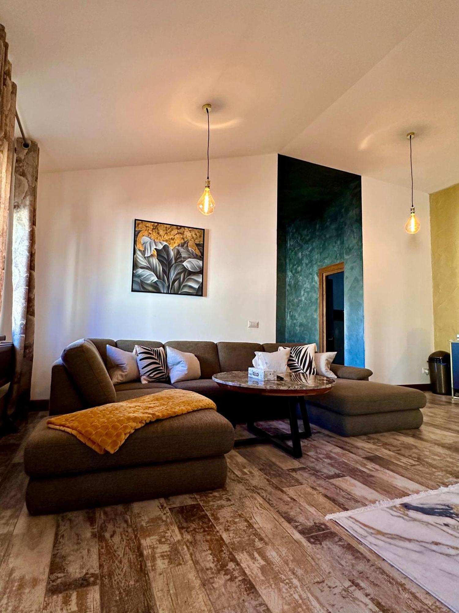 Madison Lake Villa Balotesti Extérieur photo