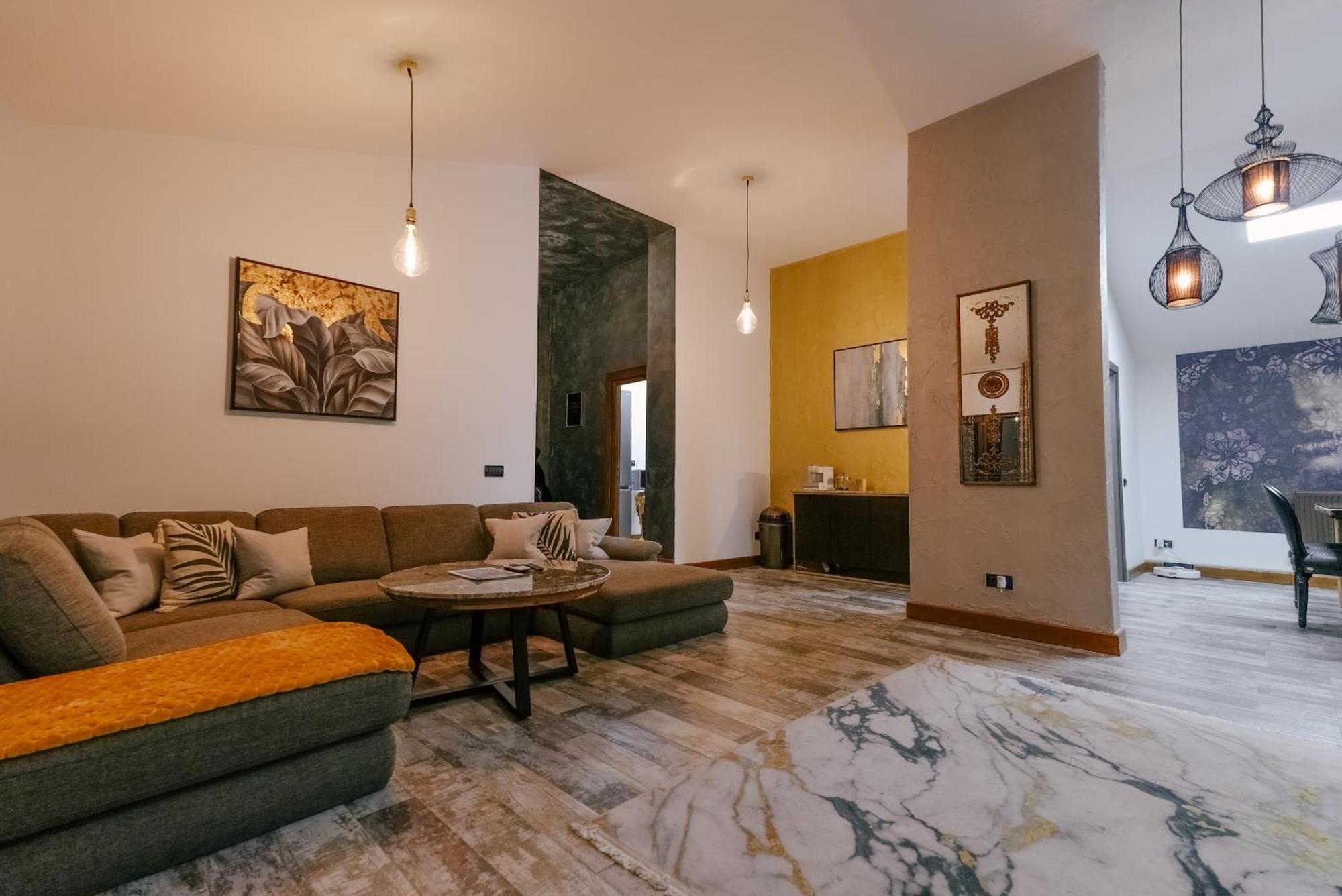 Madison Lake Villa Balotesti Extérieur photo